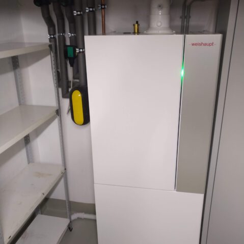 Kombigerät Weishaupt 28 KW