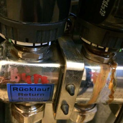 Rohrbruch Heizkreisverteile