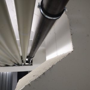 Rohrverlegung im Keller