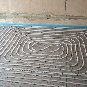 Fu&szlig;bodenheizung Aufbau Heizspiralen zwei